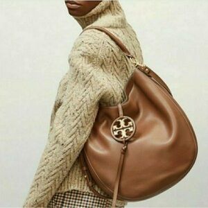 🎉🆕 🎉 Authentic Tory Burch Leather Hobo